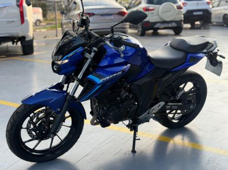 YAMAHA FZ 25 250 Fazer Flex , Foto 4
