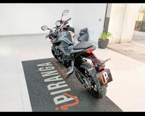 YAMAHA MT-03 300 ABS, Foto 4