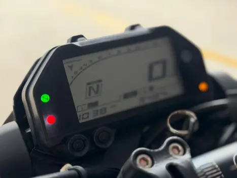 YAMAHA MT-03 300 ABS, Foto 11