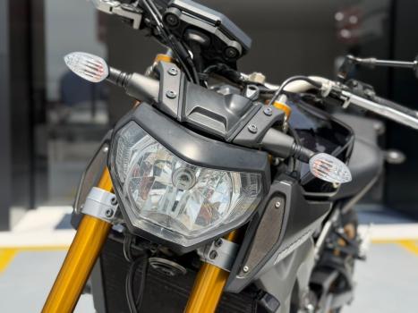 YAMAHA MT-09 850 ABS, Foto 5