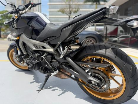 YAMAHA MT-09 850 ABS, Foto 15