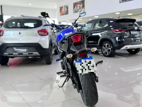 YAMAHA XJ6 600 N, Foto 3