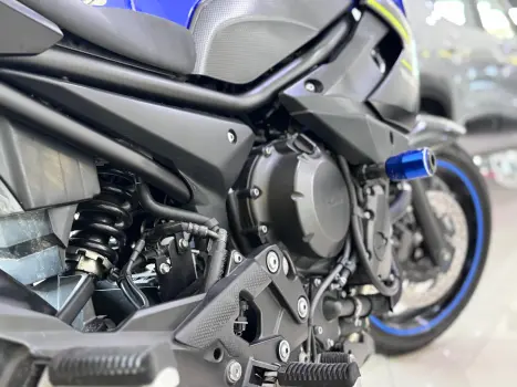 YAMAHA XJ6 600 N, Foto 6