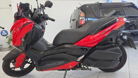 YAMAHA Xmax 250 , Foto 2