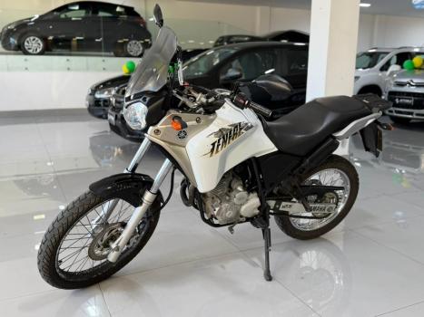 YAMAHA XTZ 250 TENER�, Foto 3