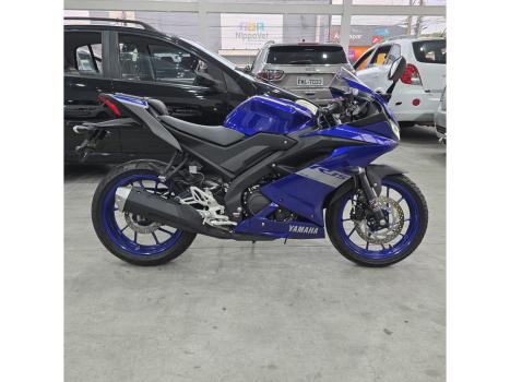 YAMAHA YZF R15 150 ABS, Foto 4