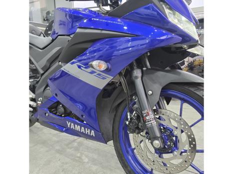 YAMAHA YZF R15 150 ABS, Foto 6