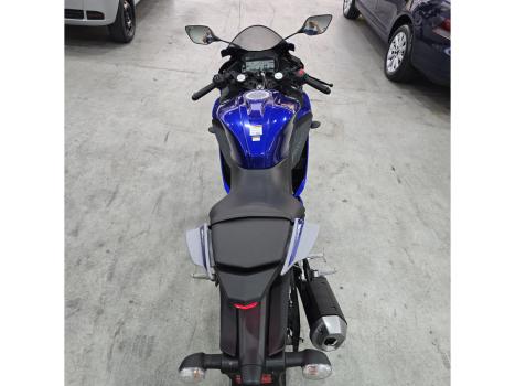 YAMAHA YZF R15 150 ABS, Foto 13