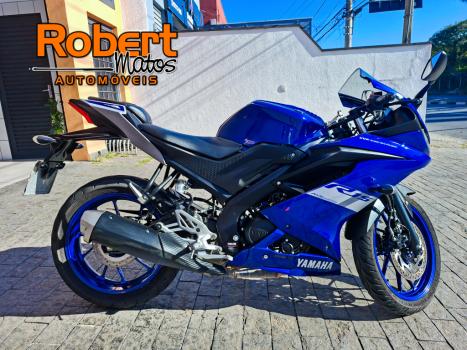 YAMAHA YZF R15 150 ABS, Foto 3