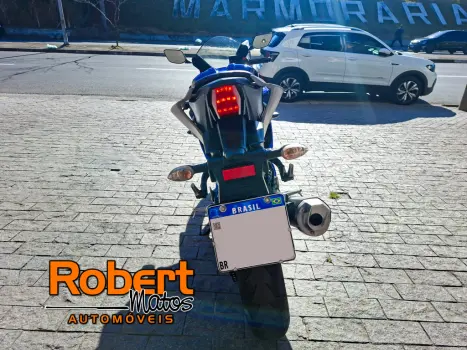 YAMAHA YZF R15 150 ABS, Foto 9