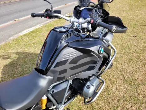 BMW R 1200 GS ADVENTURE TRIPLE BLACK, Foto 8