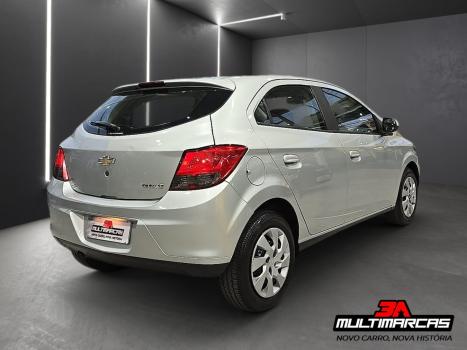 CHEVROLET Onix Hatch 1.4 4P FLEX LT, Foto 2