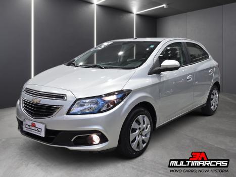 CHEVROLET Onix Hatch 1.4 4P FLEX LT, Foto 4