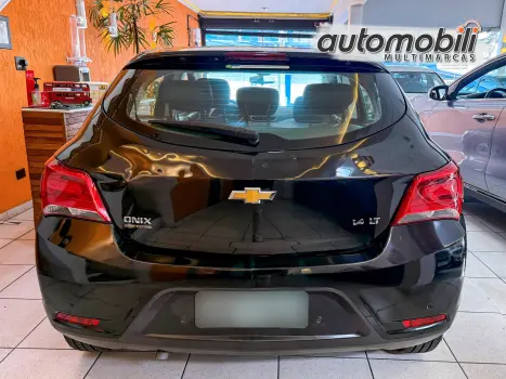 CHEVROLET Onix Hatch 1.4 4P FLEX LT, Foto 6