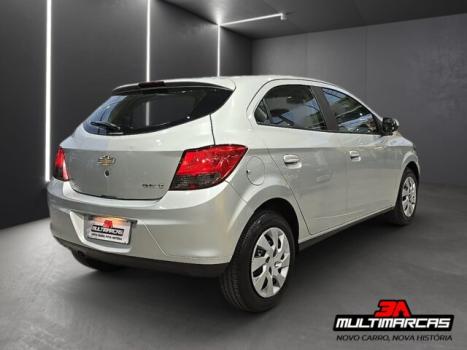 CHEVROLET Onix Hatch 1.4 4P FLEX LT, Foto 2