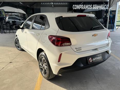 CHEVROLET Onix Hatch 1.0 4P FLEX LT, Foto 2