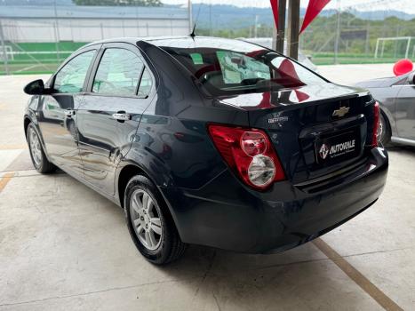 CHEVROLET Sonic Sedan 1.6 16V 4P LT FLEX, Foto 13