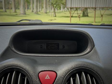 CITROEN C3 1.4 4P GLX SONORA FLEX, Foto 3
