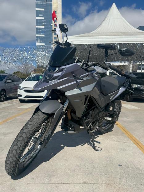 DAFRA Apache RTR 200 , Foto 1