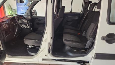 FIAT Doblo 1.8 16V 4P FLEX ESSENCE 7 LUGARES, Foto 11