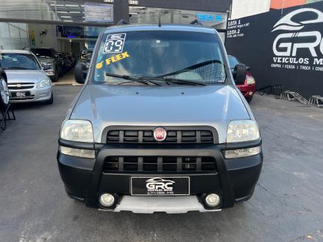 FIAT Doblo 1.8 16V 4P FLEX ADVENTURE, Foto 3