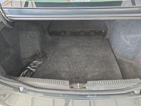 FIAT Grand Siena 1.6 16V 4P FLEX ESSENCE DUALOGIC AUTOMATIZADO, Foto 12