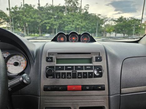 FIAT Idea 1.8 4P ADVENTURE FLEX, Foto 14