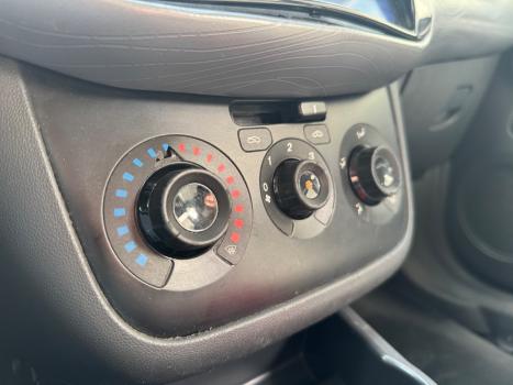 FIAT Punto 1.4 16V 4P T-JET TURBO, Foto 12