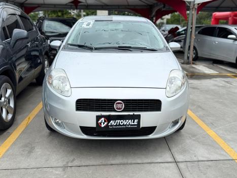 FIAT Punto 1.4 FLEX 4P, Foto 1