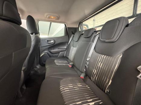 FIAT Toro 1.8 16V 4P ENDURANCE AUTOMTICO, Foto 12
