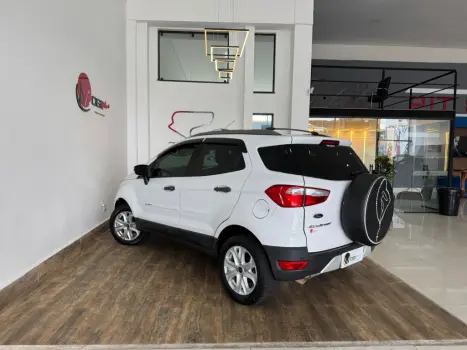 FORD Ecosport 2.0 16V 4P FREESTYLE FLEX, Foto 4