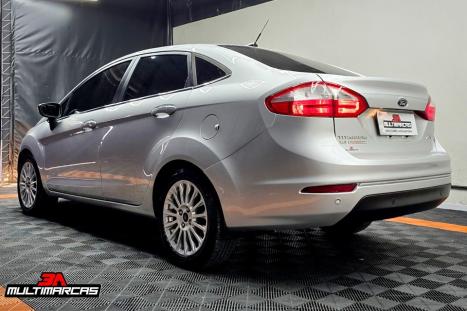 FORD Fiesta Hatch 1.6 16V 4P FLEX TITANIUM POWERSHIFT AUTOMTICO, Foto 5