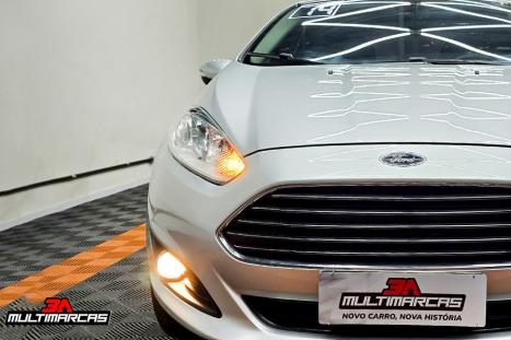 FORD Fiesta Hatch 1.6 16V 4P FLEX TITANIUM POWERSHIFT AUTOMTICO, Foto 19