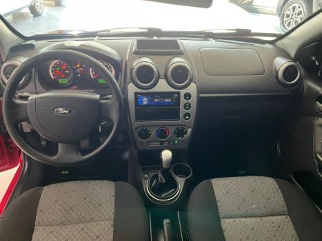 FORD Fiesta Hatch 1.6 4P, Foto 4