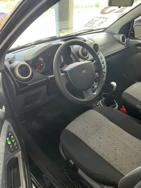FORD Fiesta Hatch 1.6 4P CLASS FLEX, Foto 3