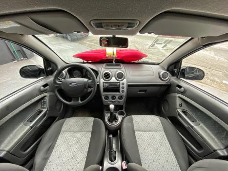 FORD Fiesta Hatch 1.0 4P, Foto 6