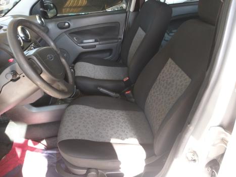 FORD Fiesta Sedan 1.6 4P ROCAM FLEX, Foto 5