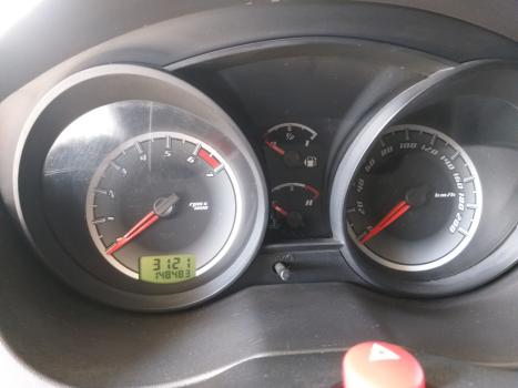 FORD Fiesta Sedan 1.6 4P ROCAM FLEX, Foto 8