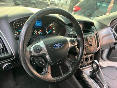 FORD Focus Hatch 1.6 16V 4P FLEX SE POWERSHIFT AUTOMTICO, Foto 6