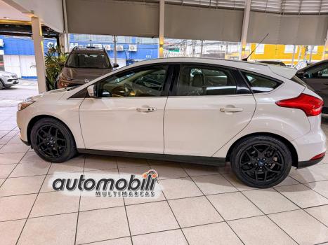 FORD Focus Hatch 2.0 16V 4P FLEX TITANIUM POWERSHIFT AUTOMTICO, Foto 6