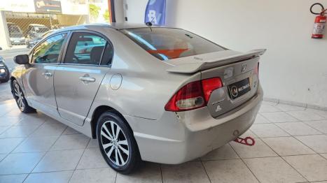 HONDA Civic 1.8 16V 4P FLEX LXS AUTOMTICO, Foto 4