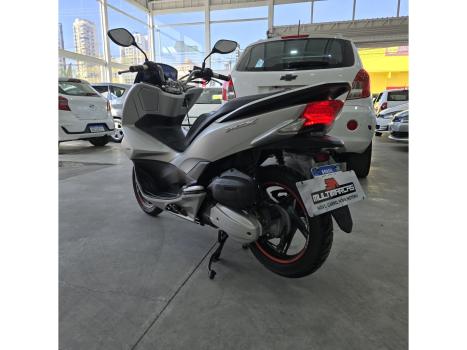 HONDA PCX 150 SPORT, Foto 6