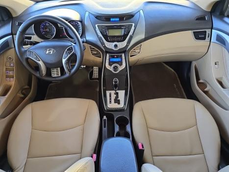HYUNDAI Elantra 1.8 16V 4P, Foto 2
