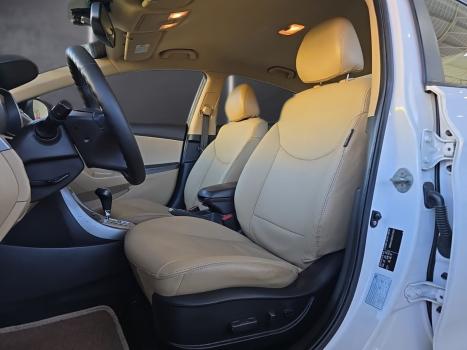 HYUNDAI Elantra 1.8 16V 4P, Foto 11