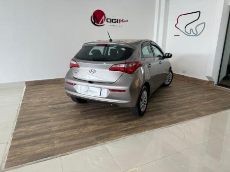 HYUNDAI HB 20 Hatch 1.0 12V 4P FLEX COMFORT, Foto 4