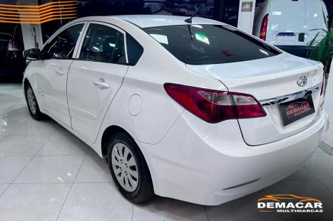 HYUNDAI HB 20 Sedan 1.6 16V 4P FLEX COMFORT PLUS, Foto 4