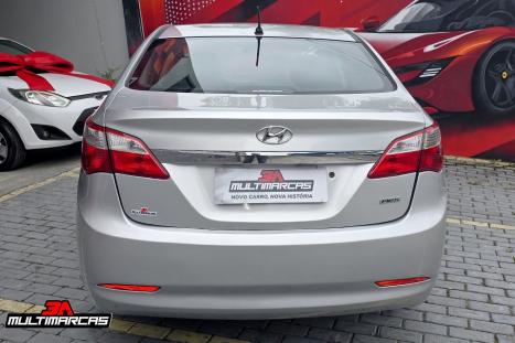 HYUNDAI HB 20 Sedan 1.0 12V 4P FLEX COMFORT PLUS, Foto 4