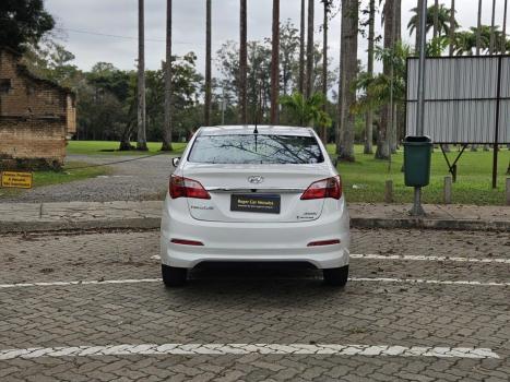 HYUNDAI HB 20 Sedan 1.6 16V 4P FLEX COMFORT AUTOMTICO, Foto 2
