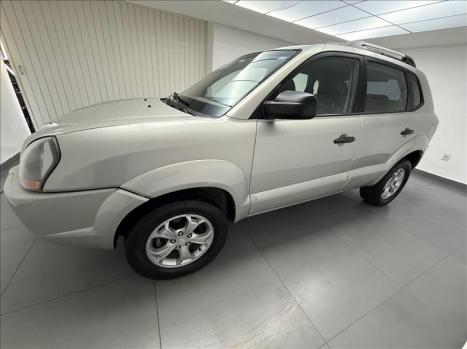HYUNDAI Tucson 2.0 16V 4P GL, Foto 3