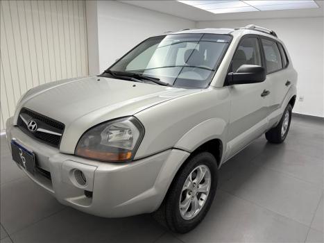 HYUNDAI Tucson 2.0 16V 4P GL, Foto 4